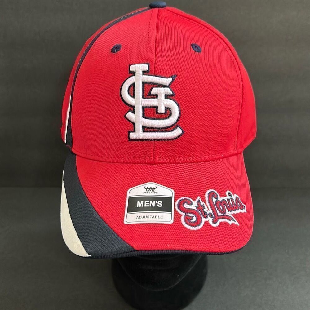 NEW St Louis Cardinals Men’s Adjustable Hat Cap Fan Favorite Genuine MLB Merchan